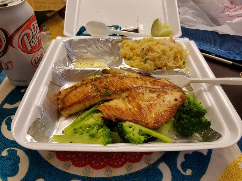 Linda's Seafood food