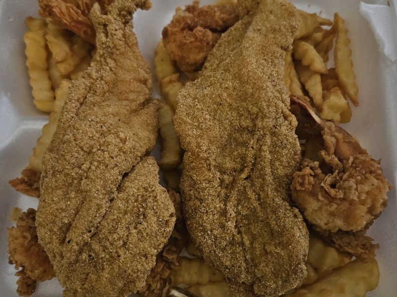 Linda's Seafood food